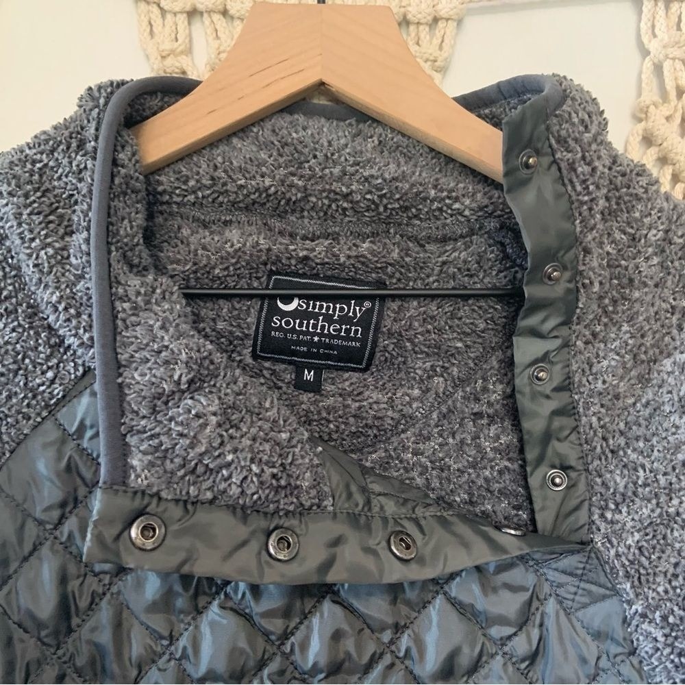 SIMPLY SOUTHERN Asymmetrical Snap Up Sherpa Fleece Pullover Gray Women's Medium - Picture 8 of 14